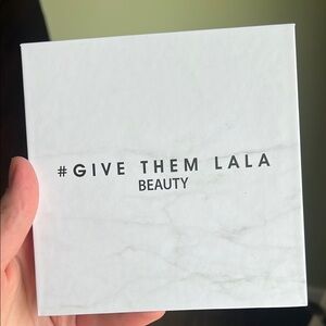 Give Them Lala Makeup Palette